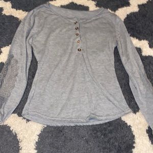 Long sleeve top